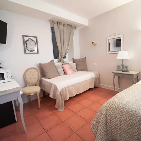 Couette-café O'domaine St Ferreol Chis