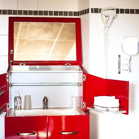 Boutik O'domaine 4* Chis