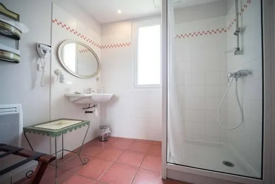 Boutik O'domaine 4* Chis